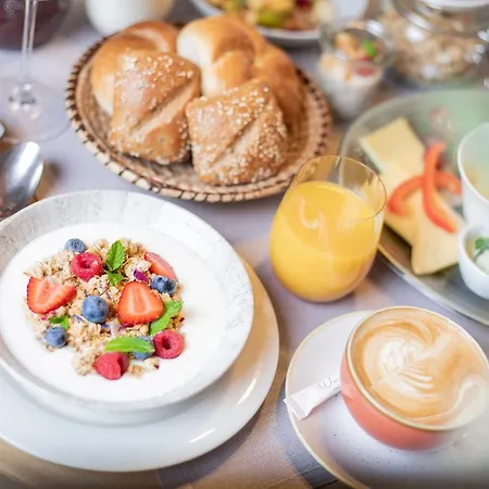 & Dresch Ξενοδοχείο 3*