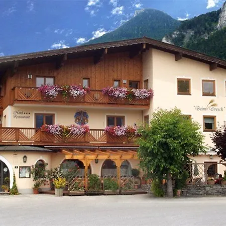 Hotel & Dresch