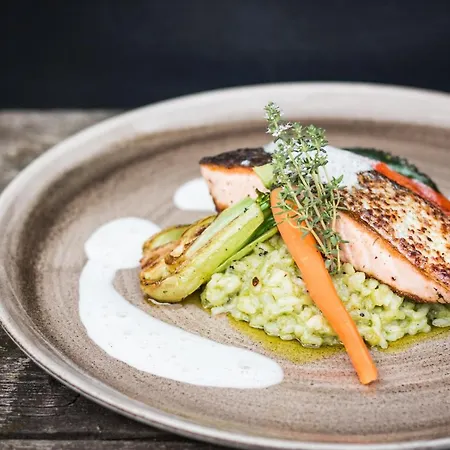 فندق & Dresch 3*